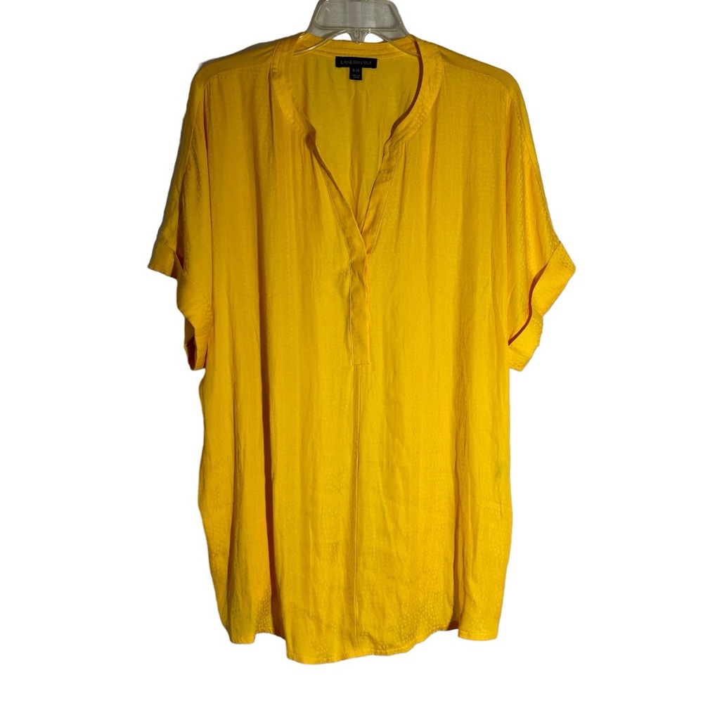 Lane Bryant V-neck short cuffed sleeve yellow blouse women’s size 18/20